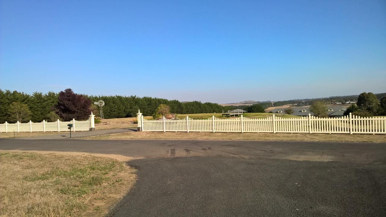 Cleggett Estate Bed & Breakfast Гисборн Екстериор снимка